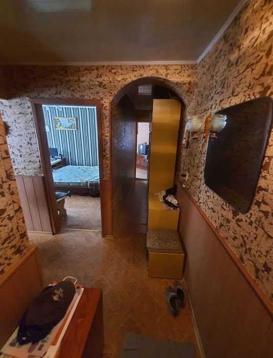 Продам 2х комнатную квартиру в центре