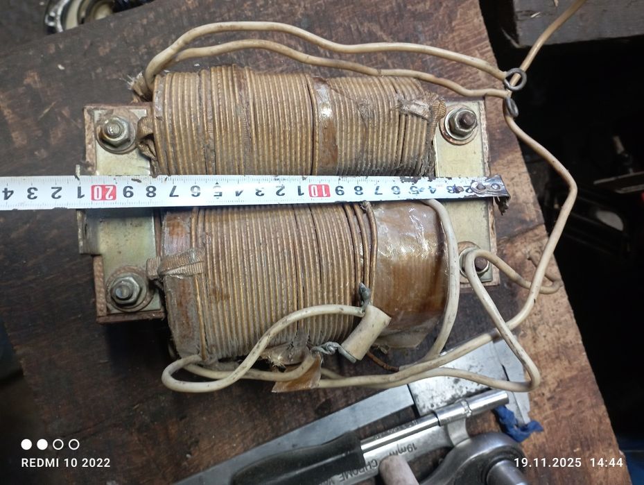 трансформатор 220 в 15 а