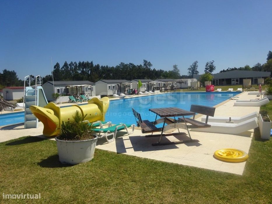 Bungalow T3 situado no Complexo Land`s Hause Bungalow`s Burinhosa P...