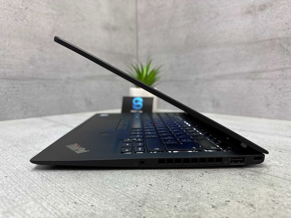 16gb ddr4/512gb ssd/Стильний ноутбук Lenovo X1 Carbon Gen 5