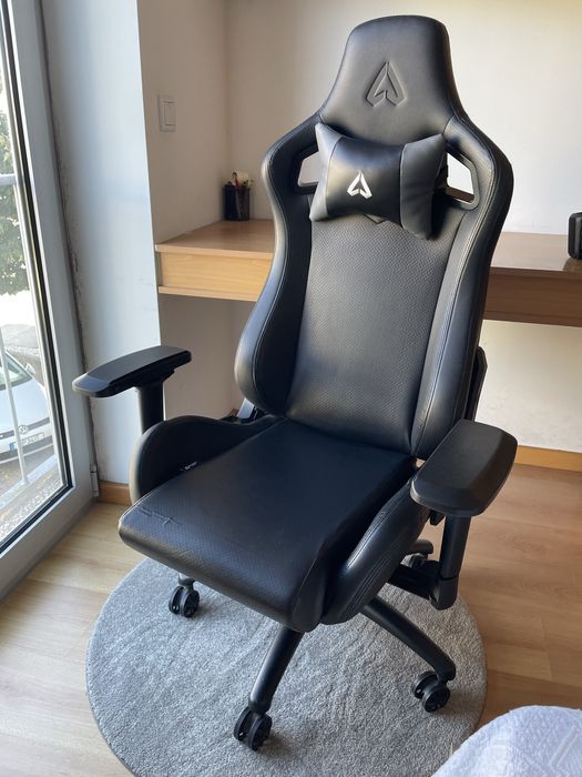 Cadeira Gaming Alpha Gamer Nimbus - Excelente estado!