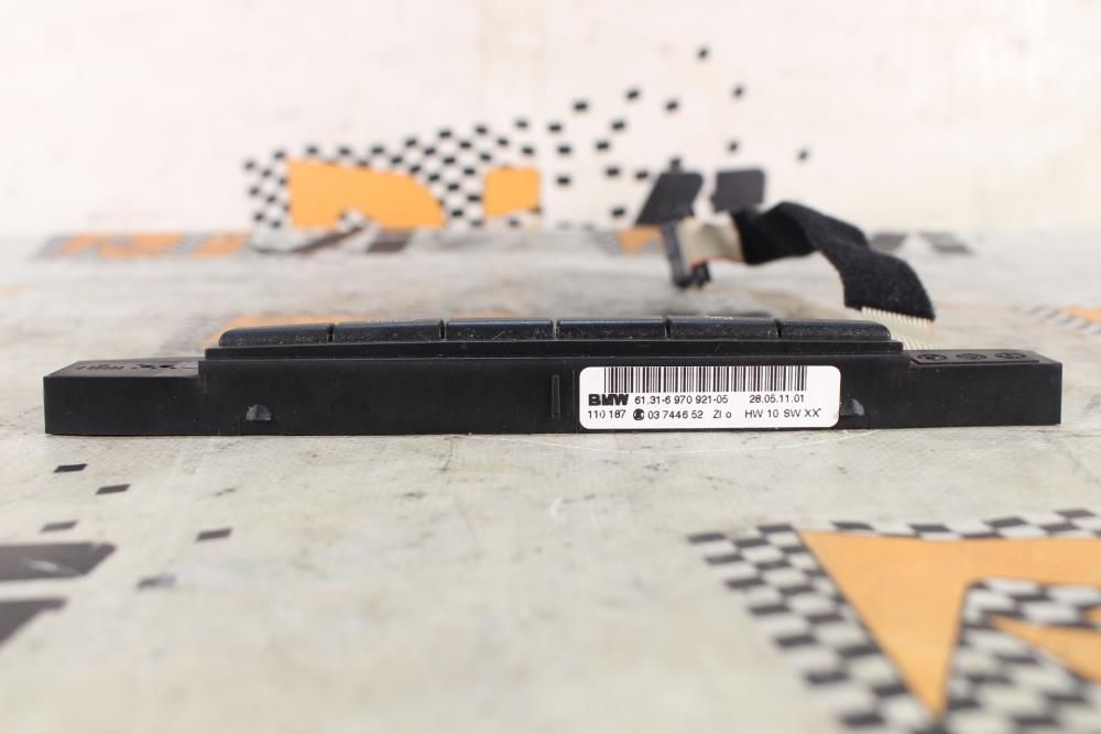 Botão / interruptor electromecânico / relé BMW 1 (E87)