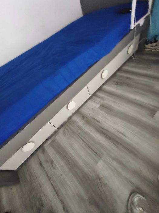 Quarto Juvenil - cinza