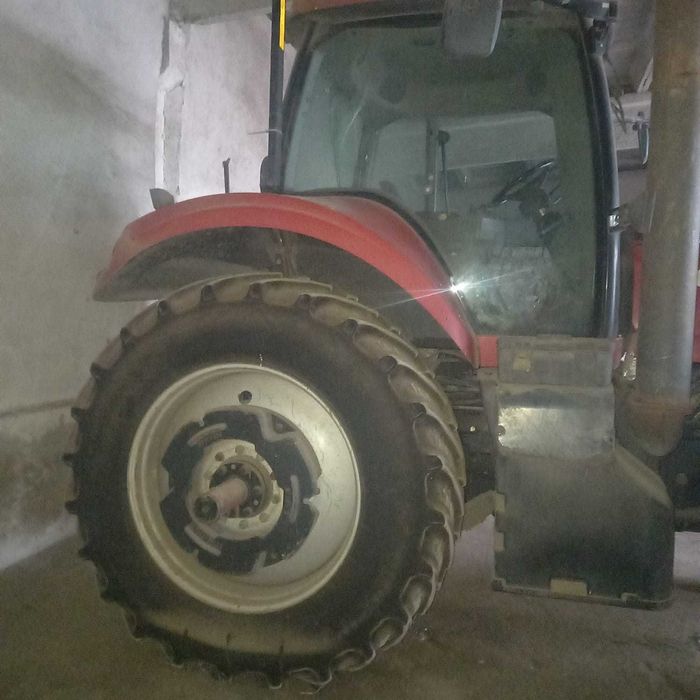 Case IH Magnum 310 рік 2008
Case IH Magnum 3