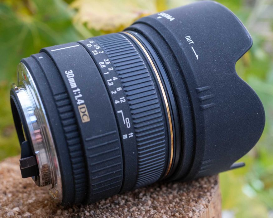 Об'єктив Sigma EX 30 1.4  для дзеркальних Pentax СТАН ЧУДОВИЙ