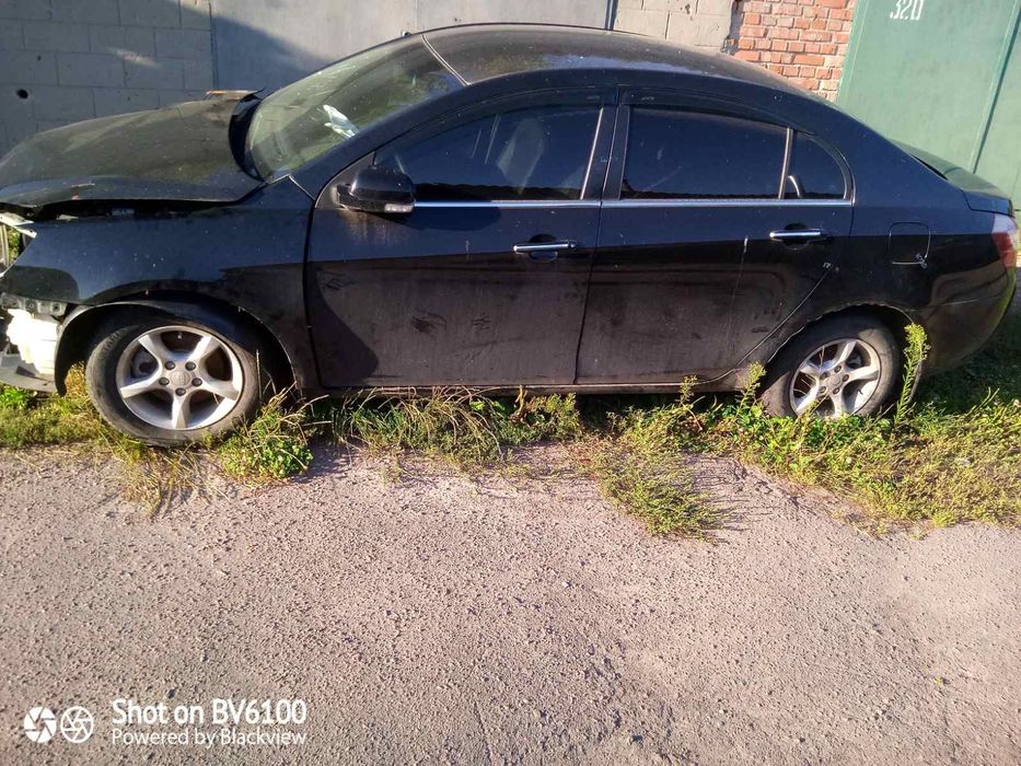 Продам джилі ємгранд єс7