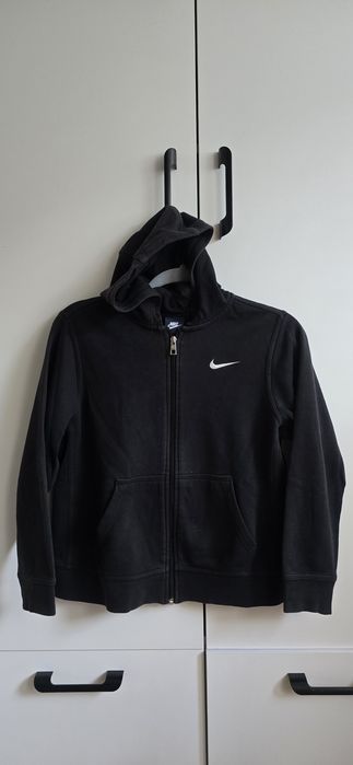 140 Nike bluza czarna