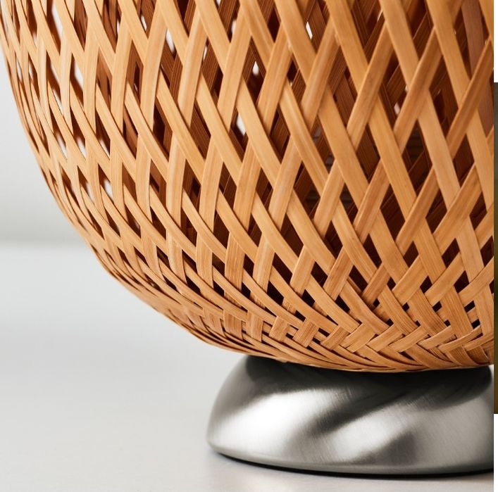 Vendo candeeiro de mesa bambu ikea