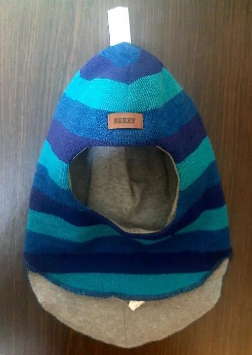 Шапочка шлем для мальчика 4-5  лет