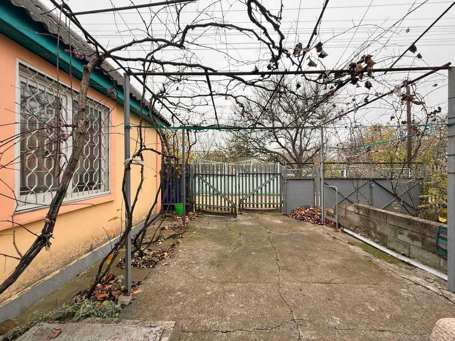 Продам дом с летней кухней в СОГ Западный.Классное место