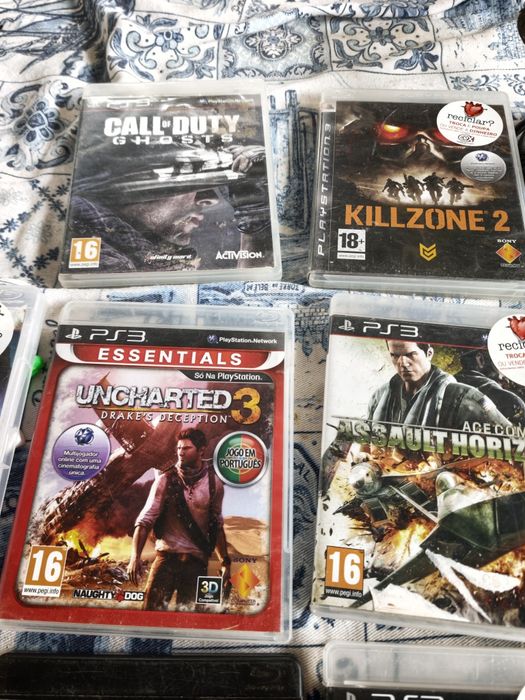Vendo vários jogos play station 3 só  vendo o total do conjunto