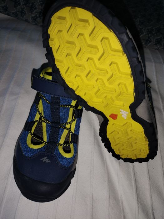 Tênis Quechua 36
