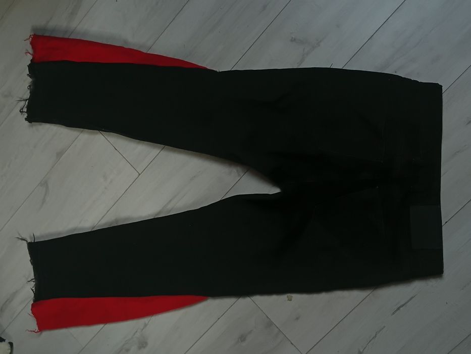 flared jeans red s blek