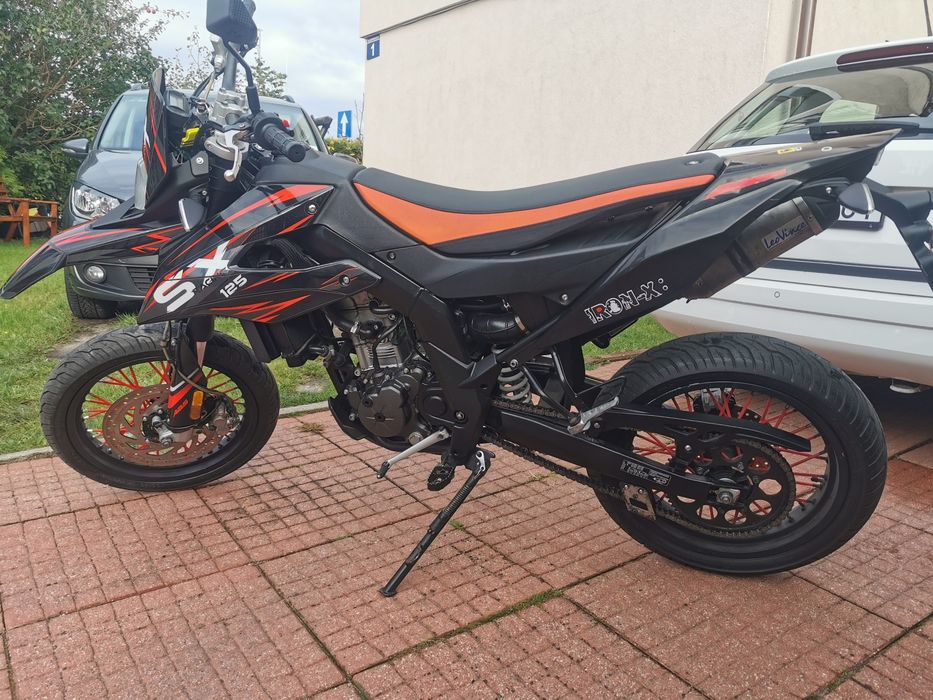Aprilia sx125 4t