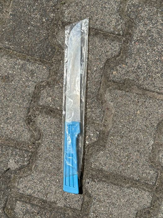 Nóż do tortów (krojenia , smarowania )
