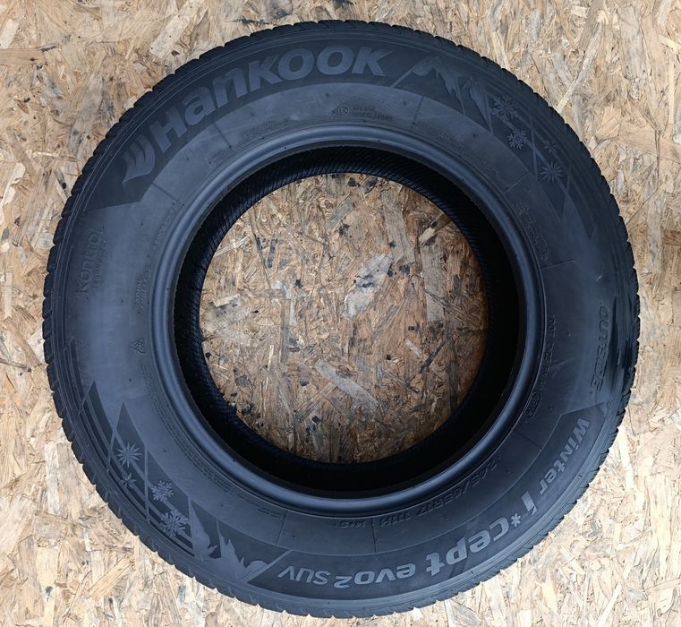 Шини 2шт -245/65/17 HANKOOK