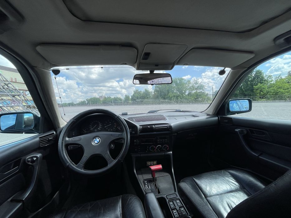Продам BMW E34 2.0