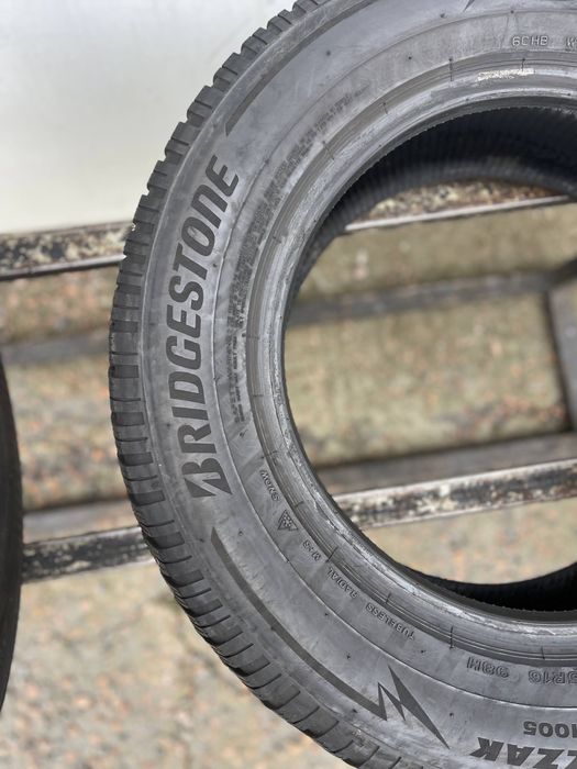 Шини 215/65 r16 зима