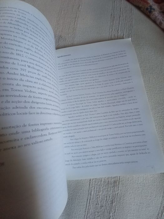 Livro sobre as Linhas de Torres Vedras