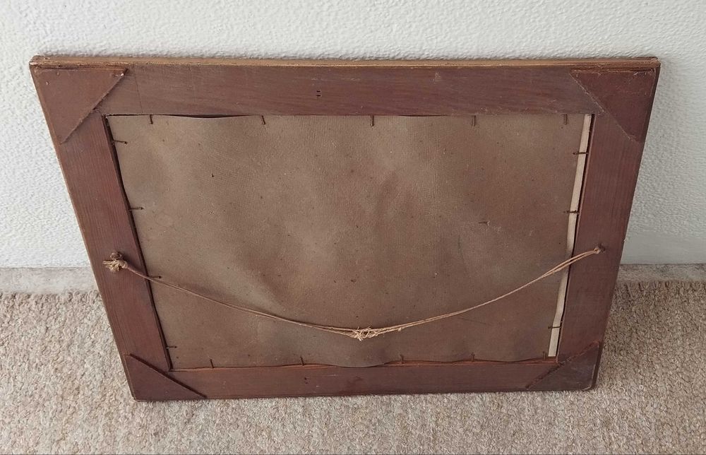Moldura antiga com vidro e estampa