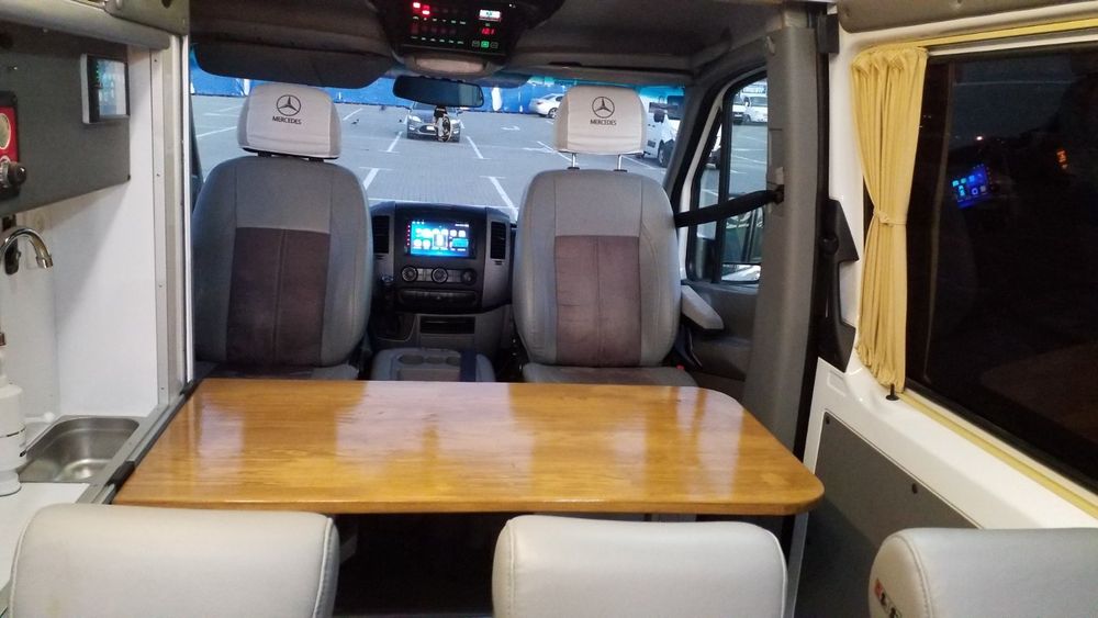 Mersedes Sprinter kemper 319