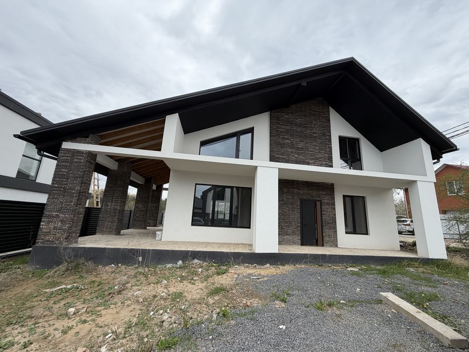 Продаж сучасного 2-поверхового будинку | 155 м²