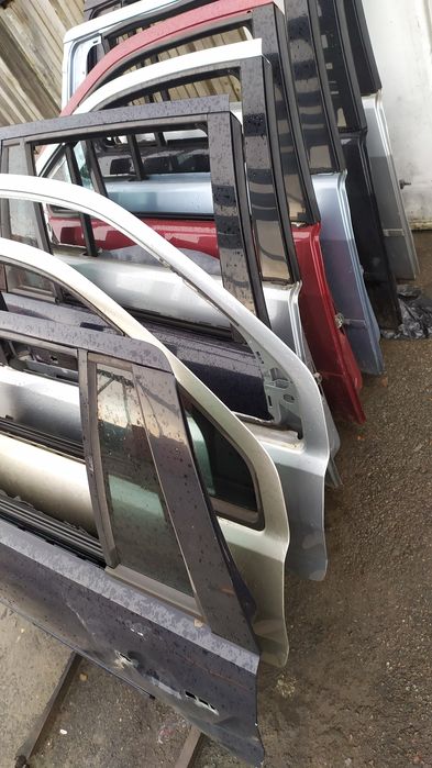 Двері перед задні Форд Мондео мк1 мк2 мк3 хечбек седан універсал