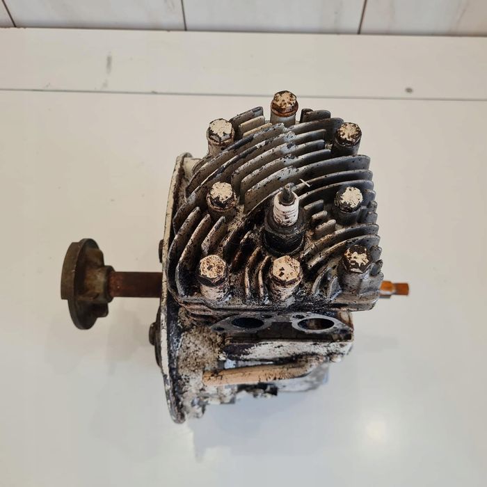 Tecumseh Lav 30 Silnik Cylinder Tłok Wał Głowica Sprawny