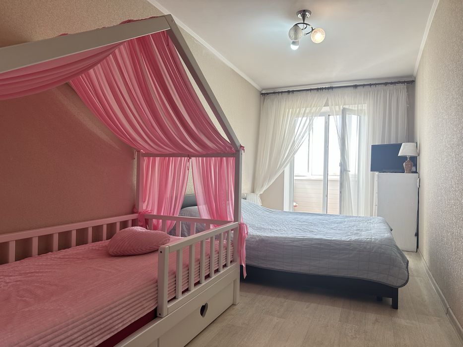 Продам 2х кімн кв Центр, Круг, ремонт.