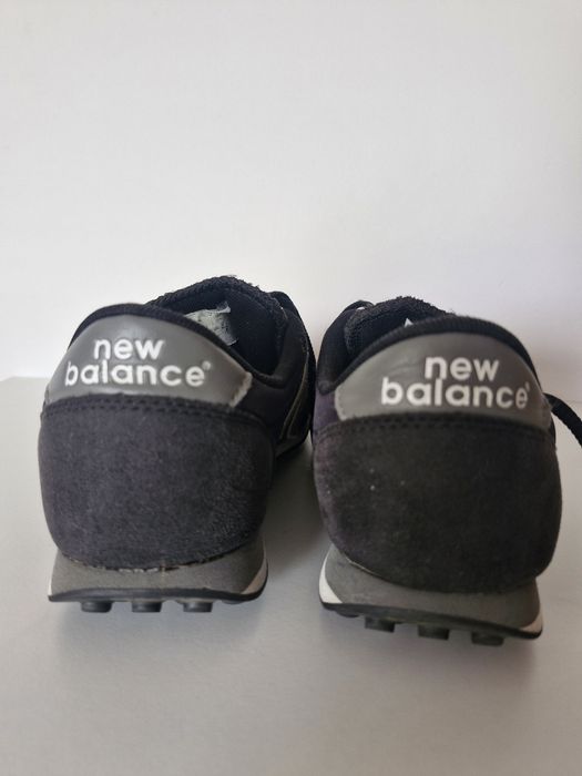 Buty damskie New Balance 410  roz 38,5