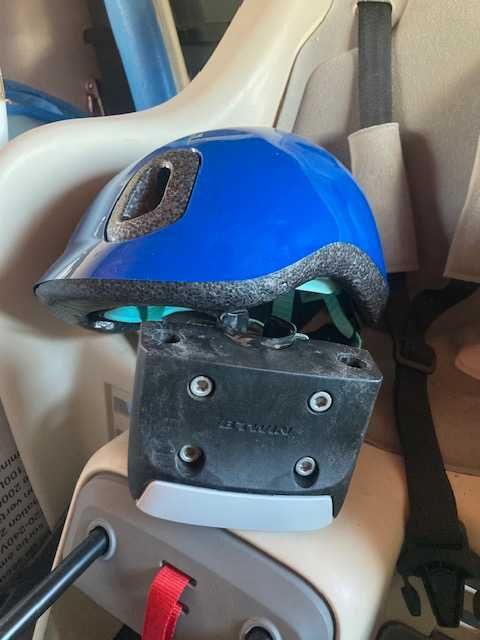 Cadeira de criança para bicicleta - oferta de capacete