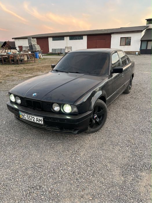 БМВ Е34 2.5 бензин