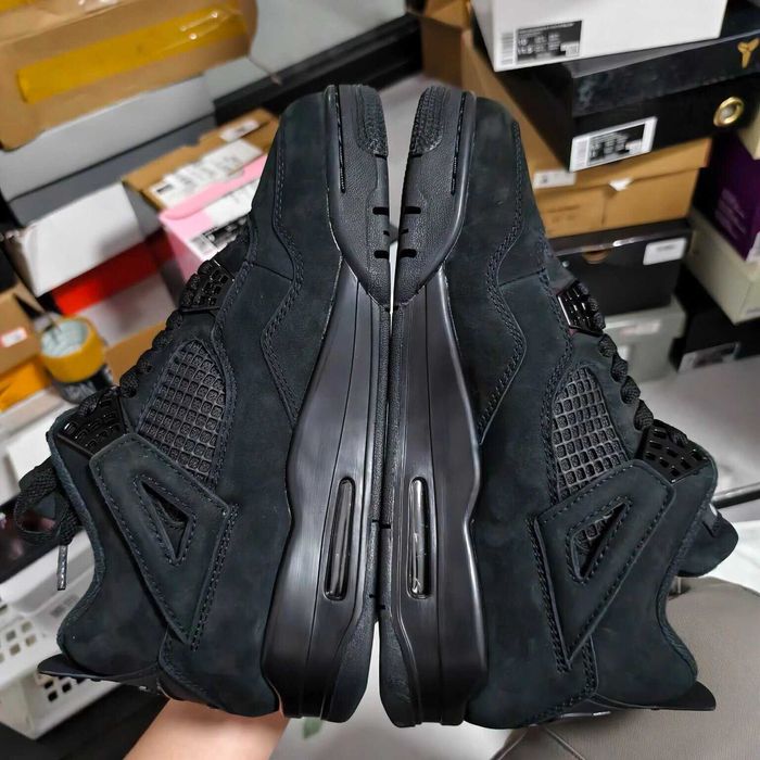 AJ4_Retro_Black_Cat 41