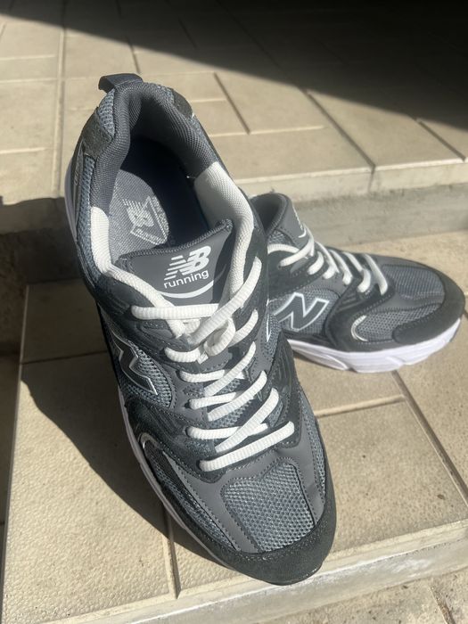кросівки Нью Беланс