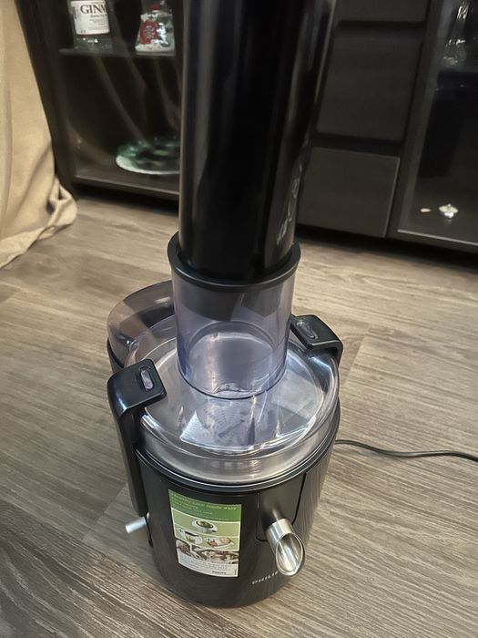 Соковижималка Philips HR 1858