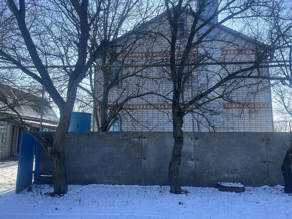 Продам ДОБРОТНИЙ будинок с. Омельник( від Кременчука 15 км)СЕРТИФІКАТ