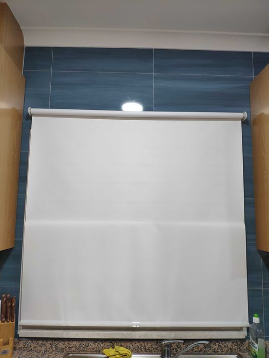 Cortinado blackout branco c/ 6 meses de uso