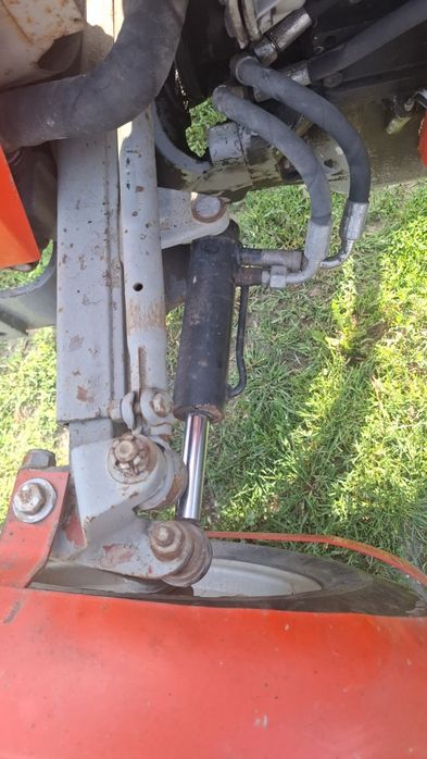 Massey Ferguson 255