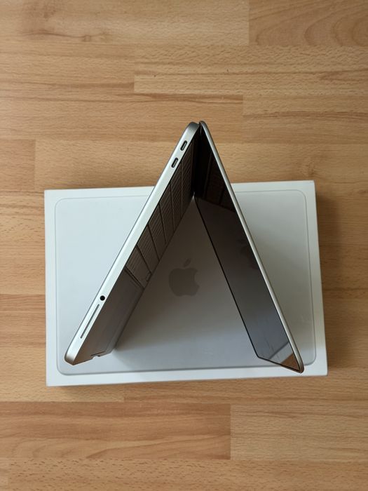 MacBook Neo 8/512 Silver