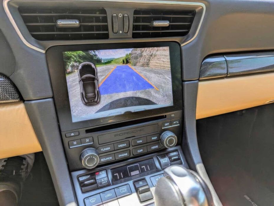 Porsche 911 Turbo S      2019