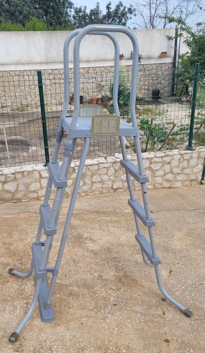 Piscina BESTWAY Retangular 404 X 201 X 100 cm