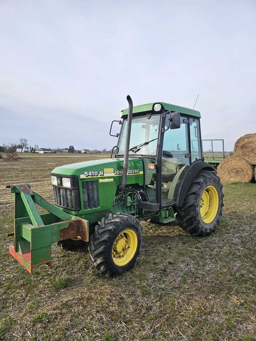 Ciągnik sadowniczy John Deere 5410 N