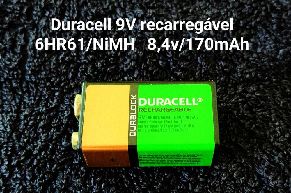 pilhas Duracell recarregáveis AA e 9V