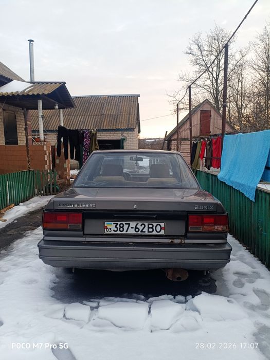 Nissan Bluebird T12 2.0 бензин
