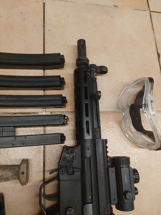 Vendo mp5 airsoft