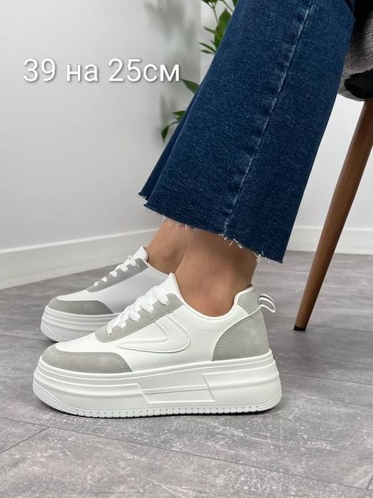 Кросівки білі на платформі 39,40,41