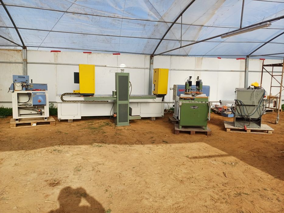 Maquina de soldar perfis de pvc de 2 cabeças ( soldadora)