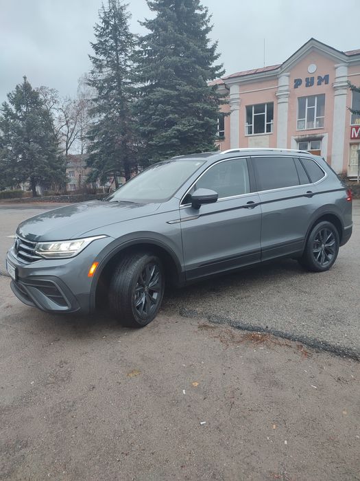 Фольксваген Тигуан 2022 .