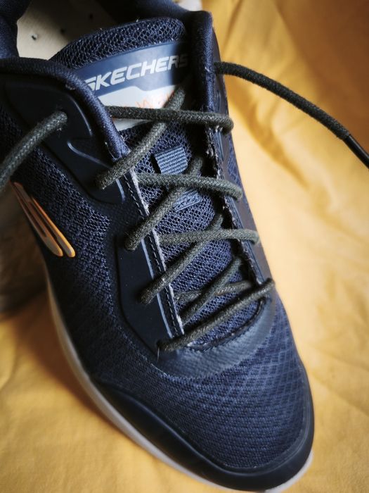 Мужские кроссовки Skechers.Размер 41