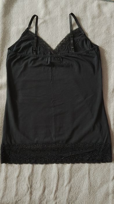 Top z cyrkoniami nowy